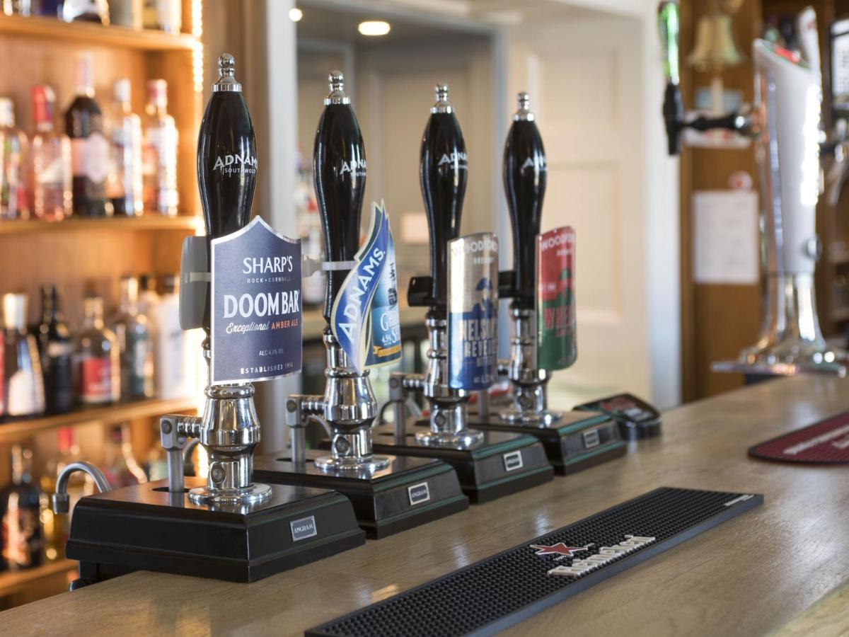 The Old Hall Hotel Caister-on-Sea Extérieur photo