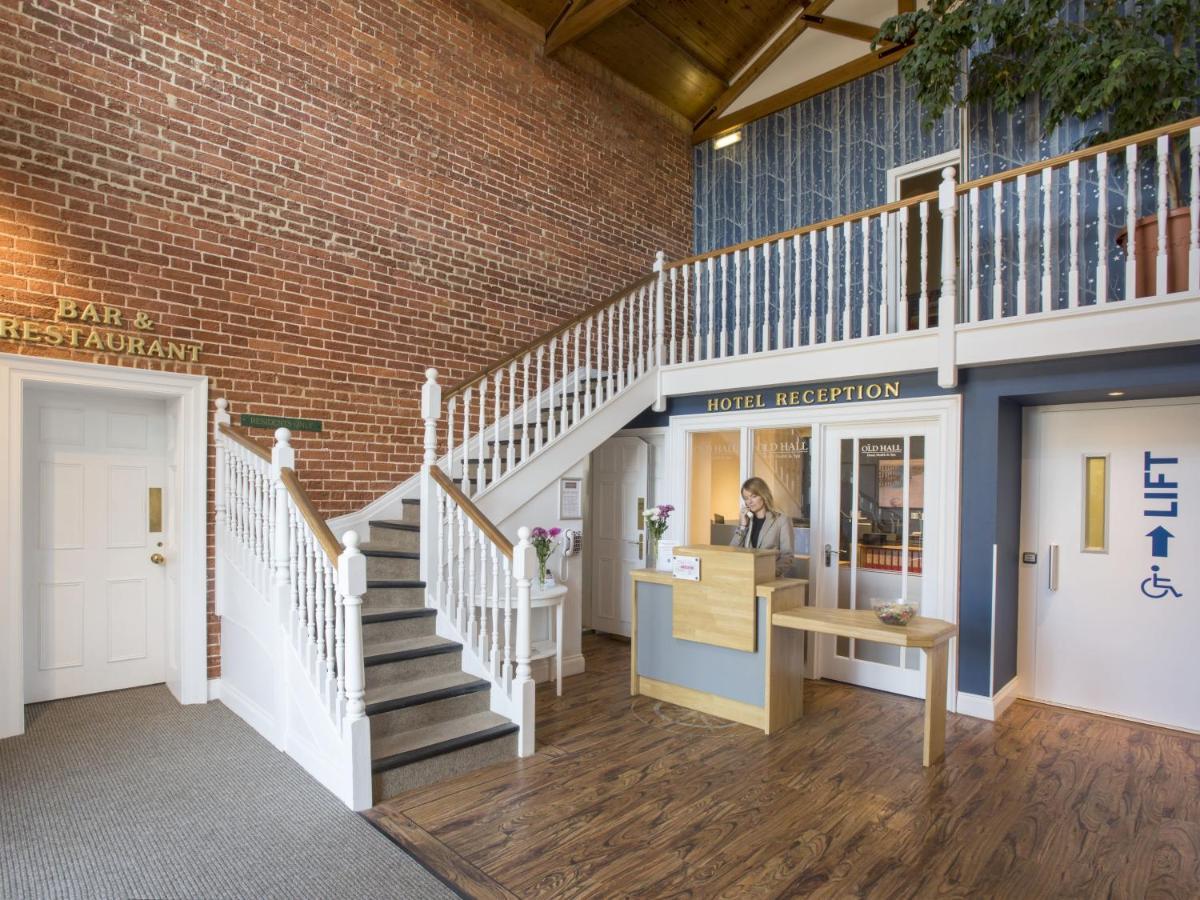 The Old Hall Hotel Caister-on-Sea Extérieur photo