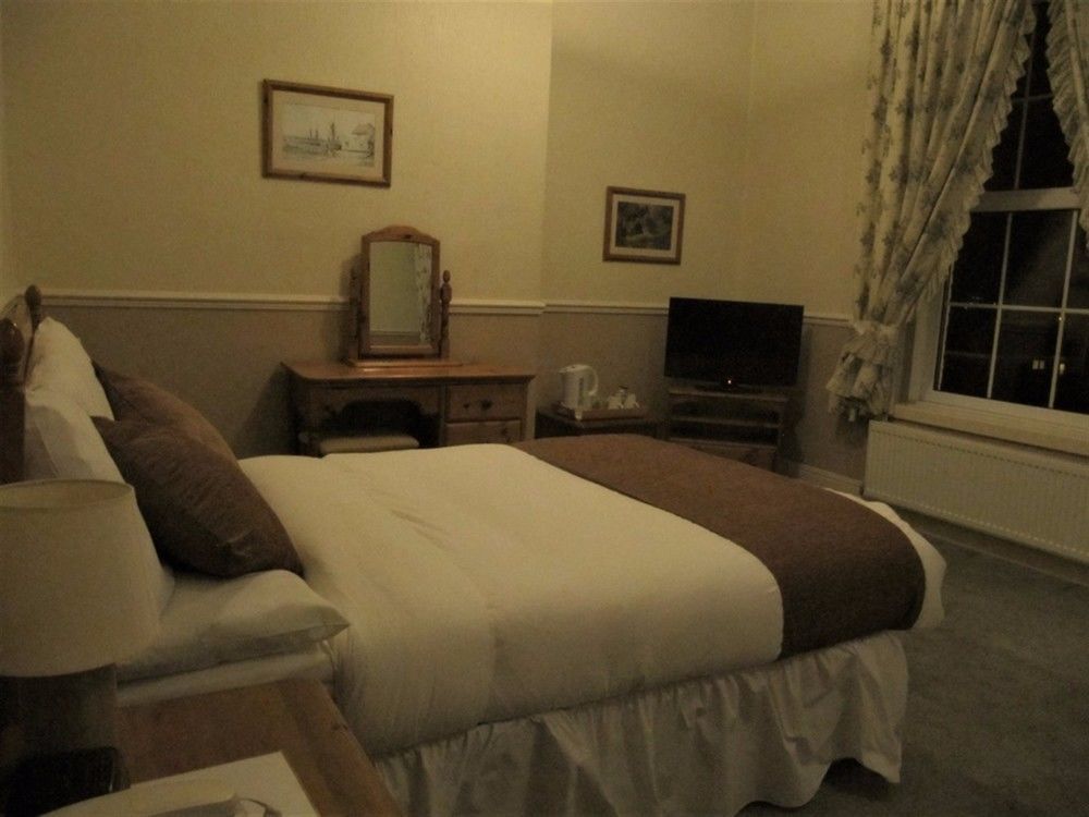 The Old Hall Hotel Caister-on-Sea Extérieur photo